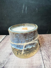 Load image into Gallery viewer, Scented Crackle Candles
