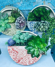 Load image into Gallery viewer, Succulent Wall Planter
